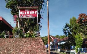 Hotel Olibert Parapat Ajibata Mitra Reddoorz